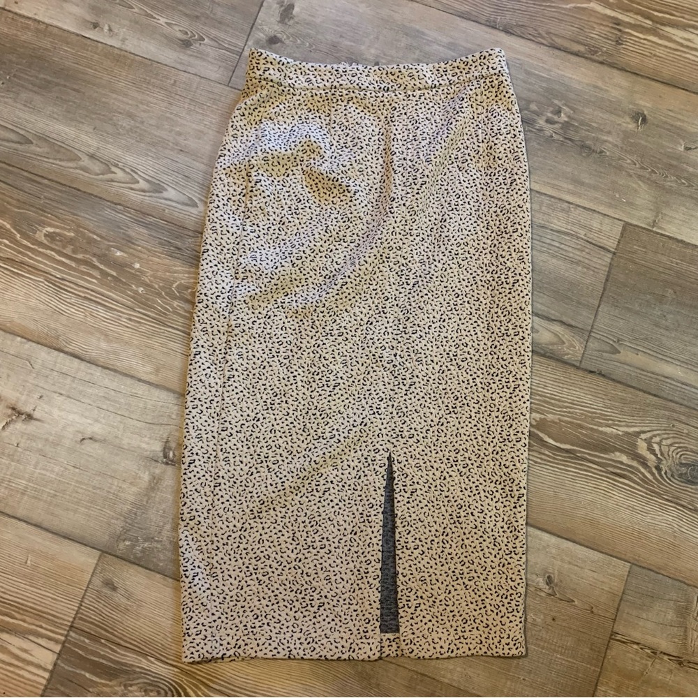 Banana Republic Jacquard Pencil Skirt Midi length leopard print